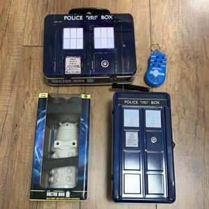 DOCTOR WHO Tin Boxes, Dalek Bank & Keychain
